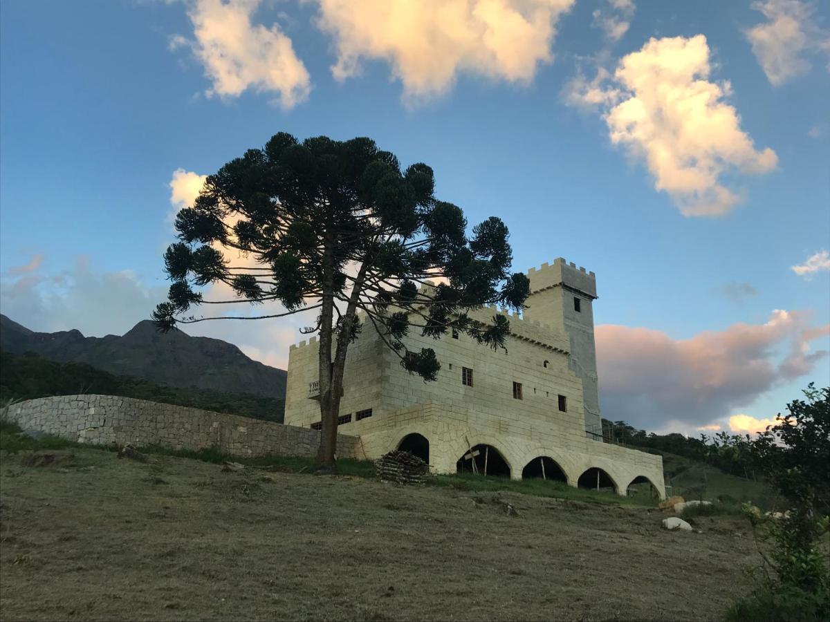 Hotel Fazenda Castelo Santa Clara Lavrinhas Bagian luar foto